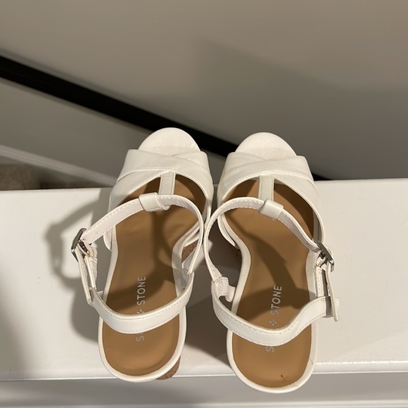 SUN STONE - Picture 16 of 16